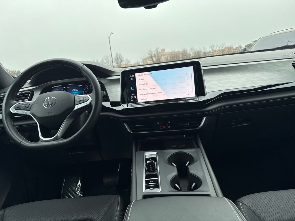 2024 Volkswagen Atlas Cross Sport 2.0T SE