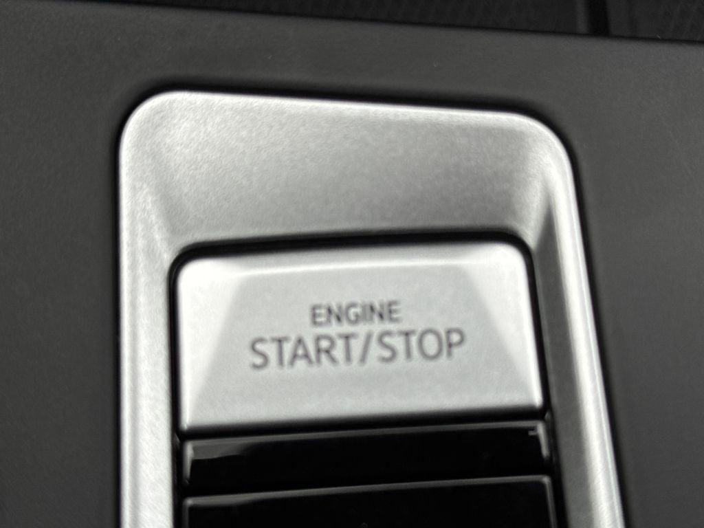 2024 Volkswagen Atlas Cross Sport 2.0T SE