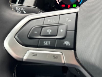 2024 Volkswagen Atlas Cross Sport 2.0T SE