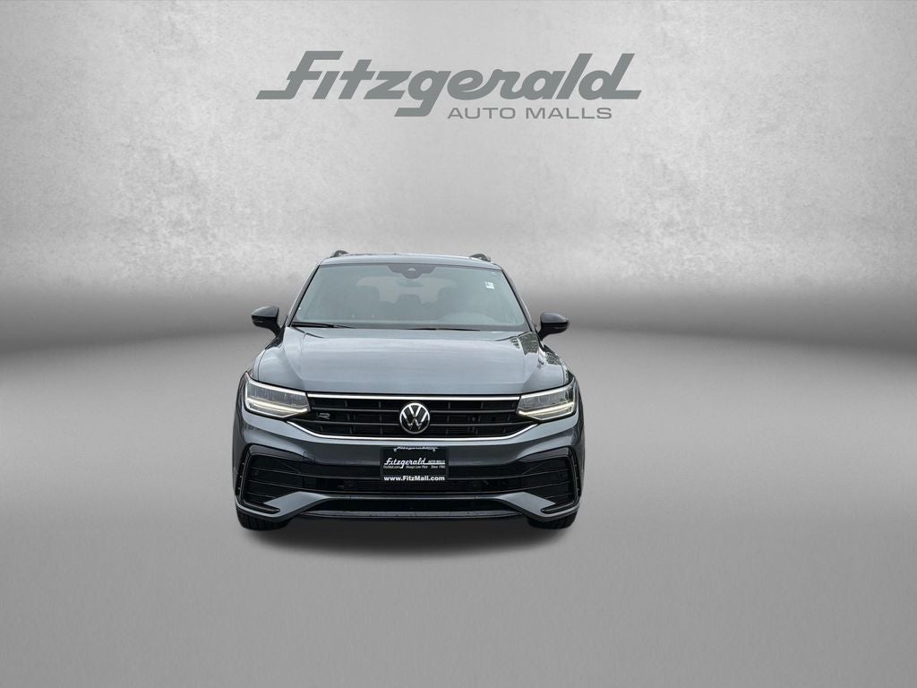 2024 Volkswagen Tiguan 2.0T SE R-Line Black