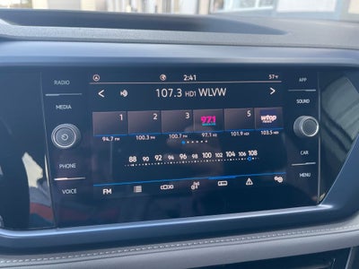 2024 Volkswagen Taos 1.5T SE