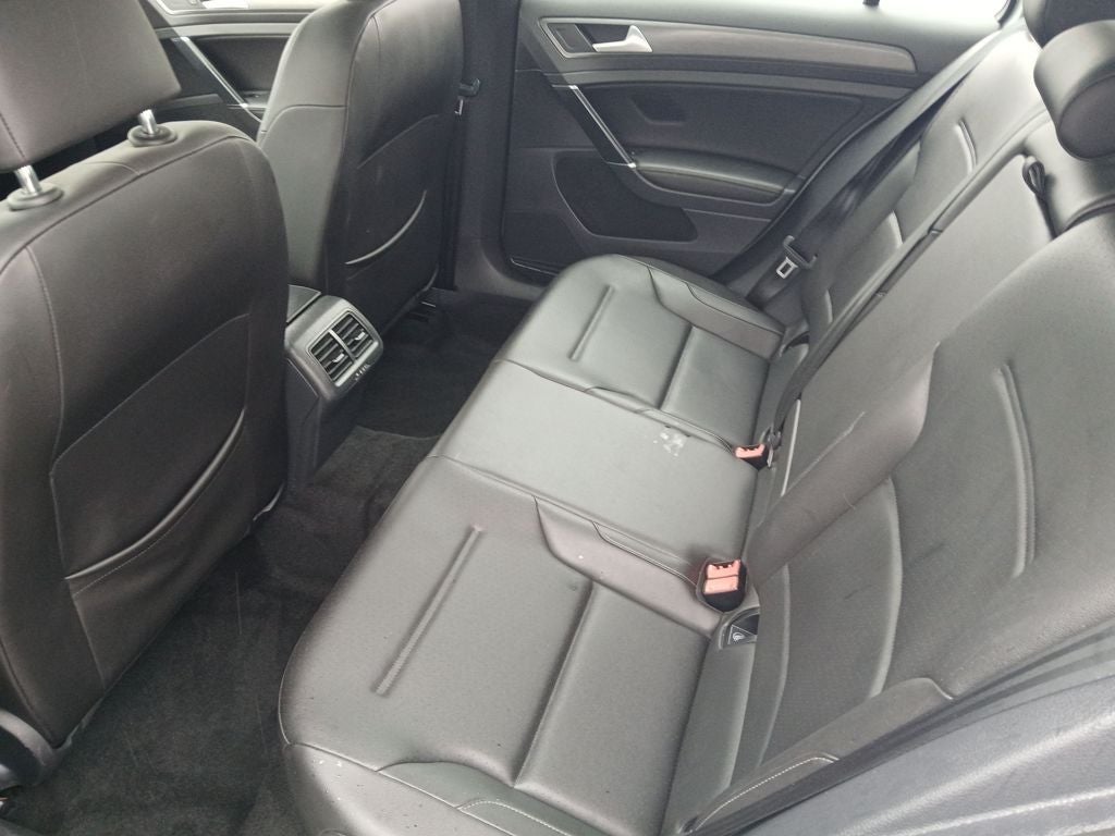 2019 Volkswagen Golf SportWagen SE