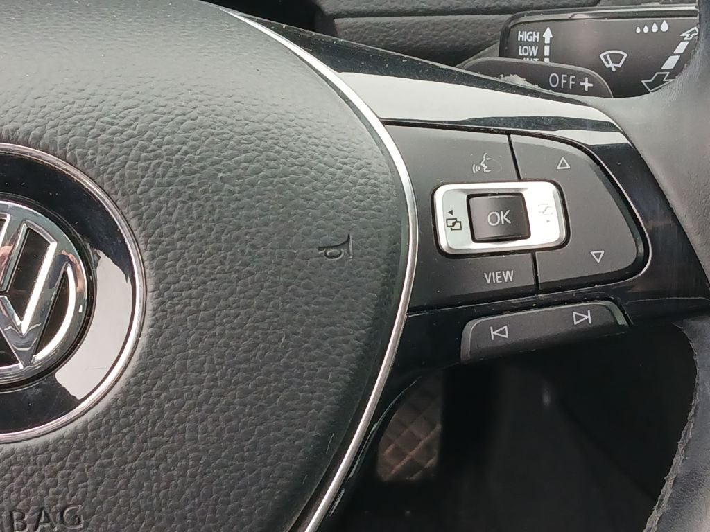 2019 Volkswagen Golf SportWagen SE