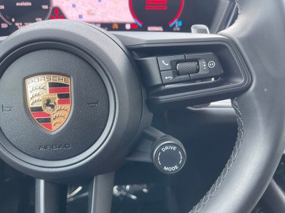 2024 Porsche Cayenne Base