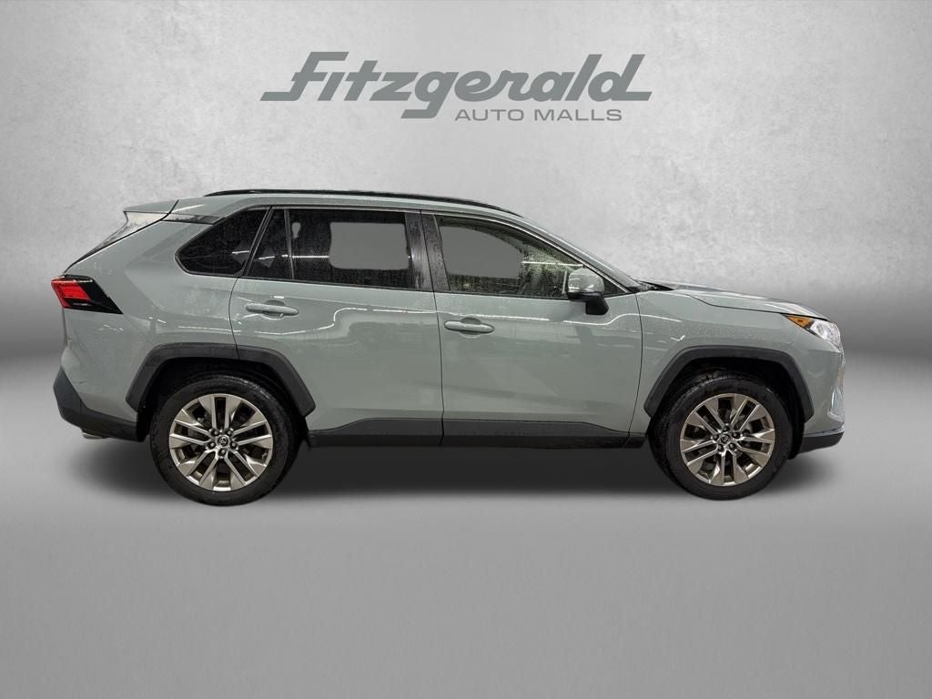 2019 Toyota RAV4 XLE Premium