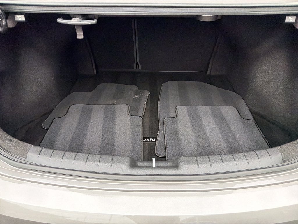 2020 Hyundai ELANTRA Sport