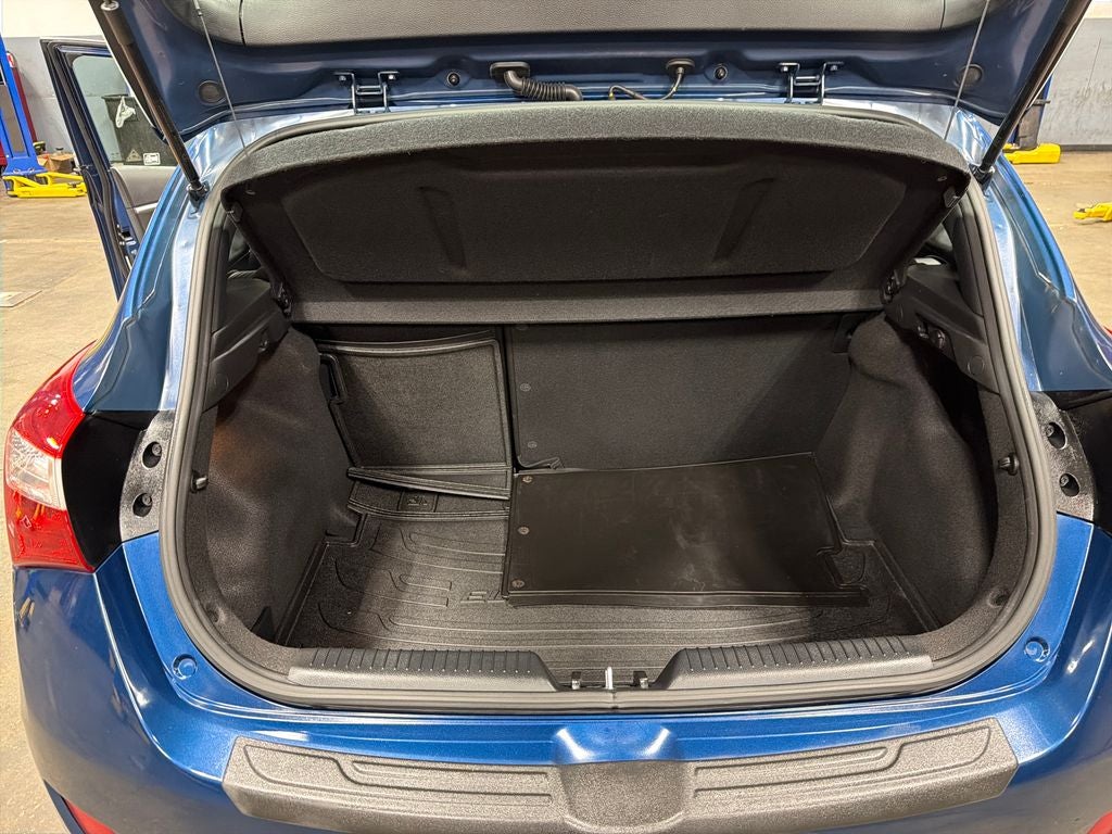 2016 Hyundai ELANTRA GT Base