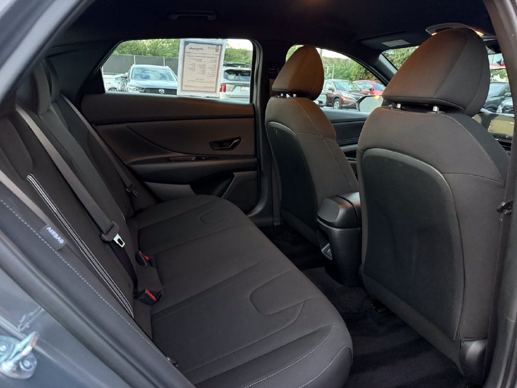 2025 Hyundai ELANTRA HYBRID SEL Sport