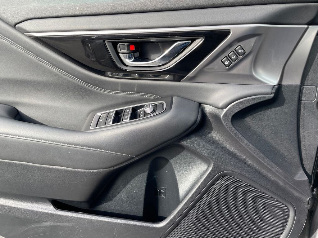 2022 Subaru Legacy Limited XT