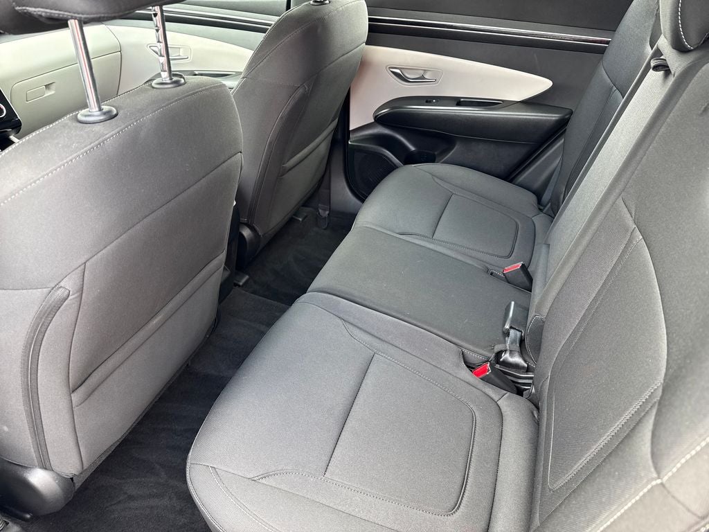 2023 Hyundai TUCSON SE