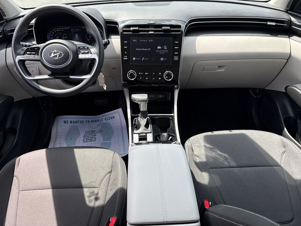 2023 Hyundai TUCSON SE