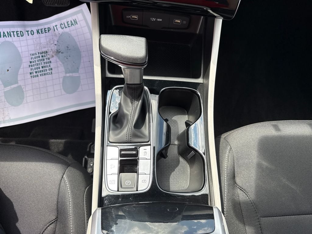 2023 Hyundai TUCSON SE