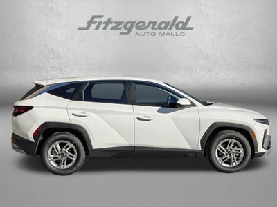 2026 Hyundai TUCSON SE FWD