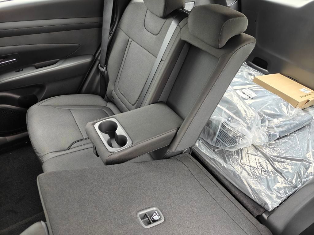 2026 Hyundai TUCSON SE FWD