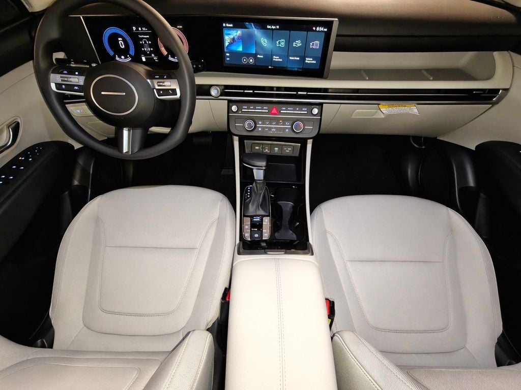 2026 Hyundai TUCSON SE FWD