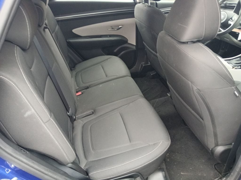 2023 Hyundai TUCSON SE