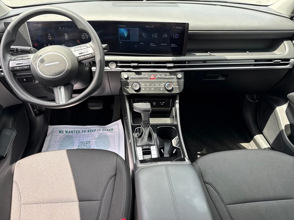 2025 Hyundai TUCSON SE