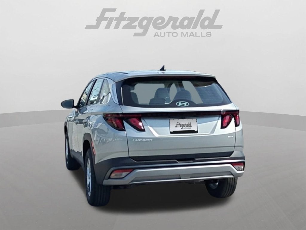 2026 Hyundai TUCSON SE AWD
