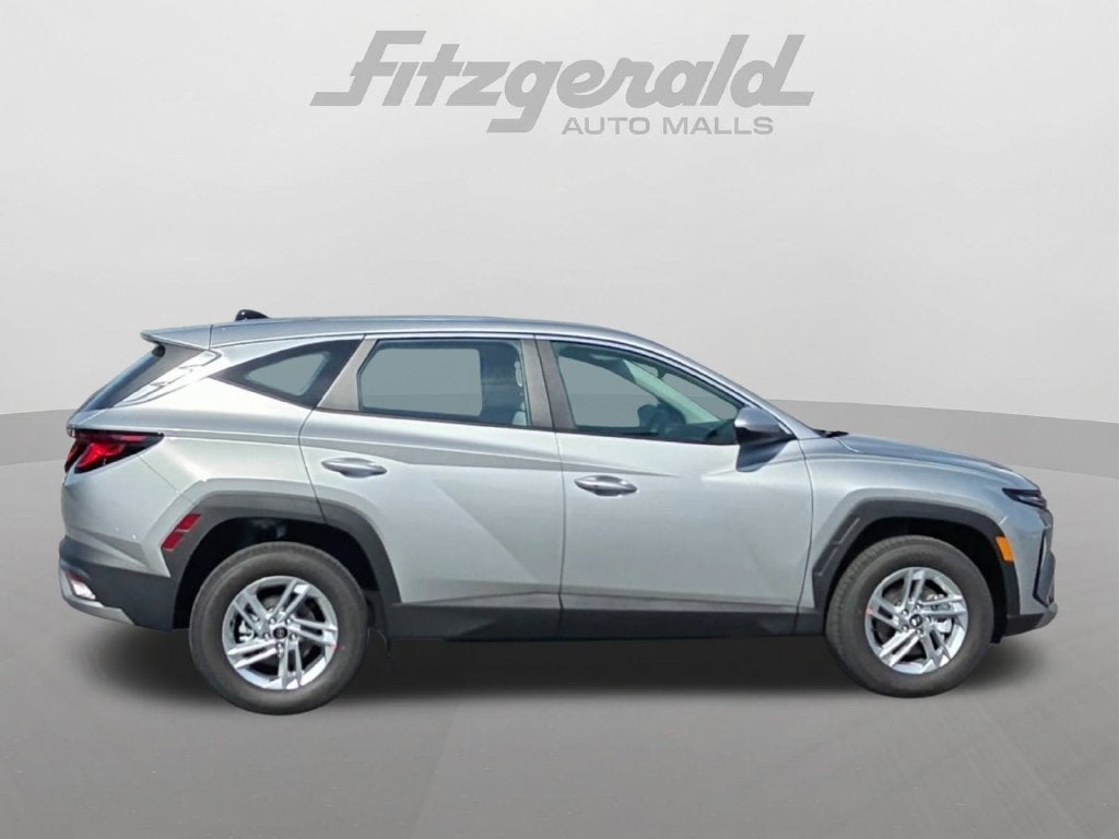 2026 Hyundai TUCSON SE AWD