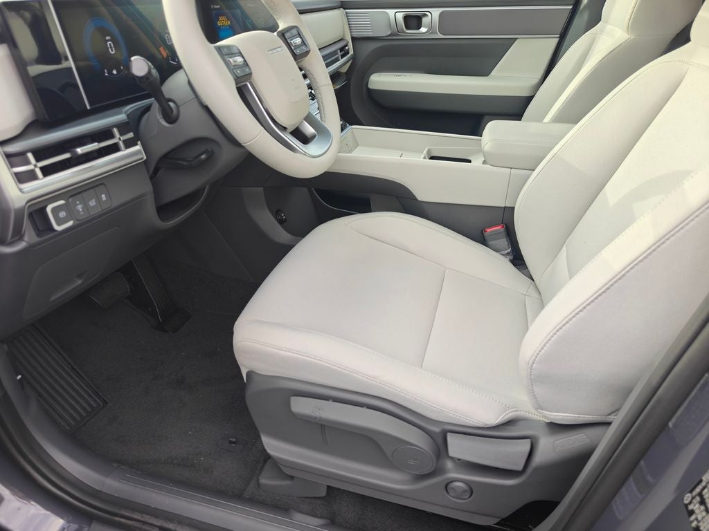 2027 Hyundai SANTA FE SE FWD