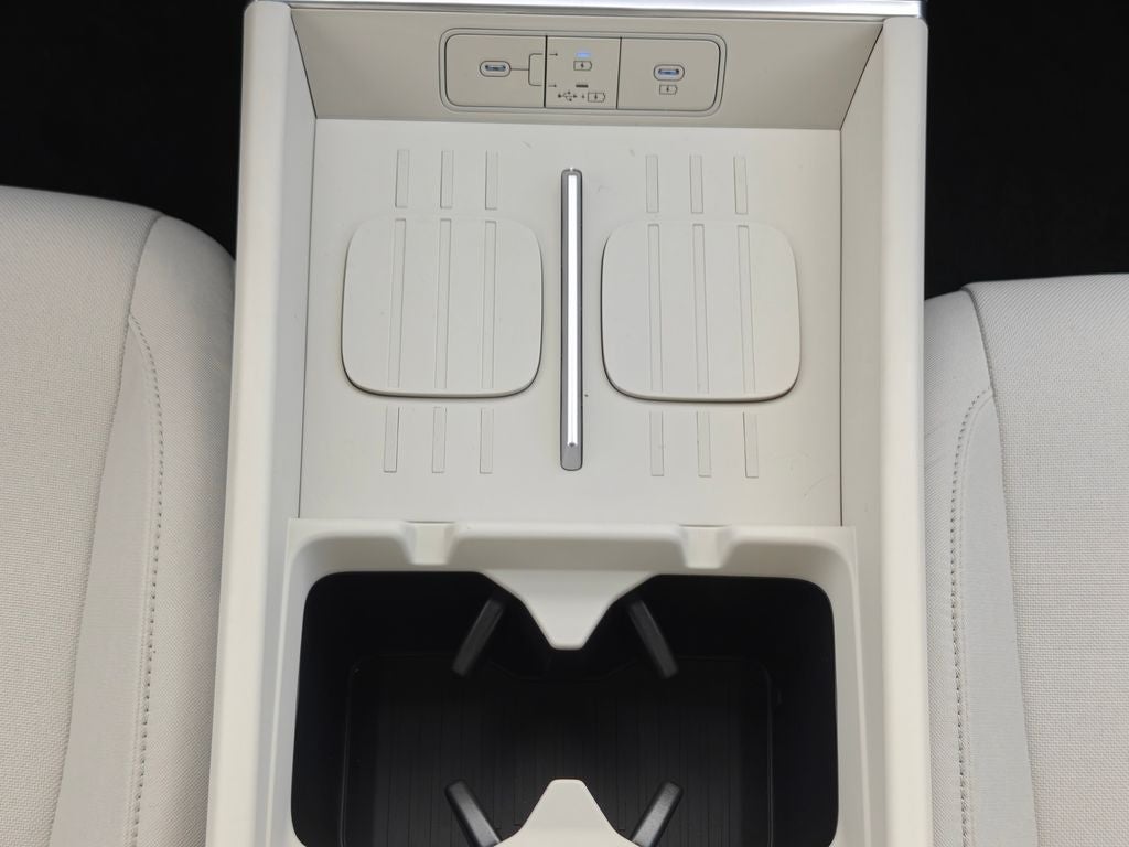 2027 Hyundai SANTA FE SE FWD