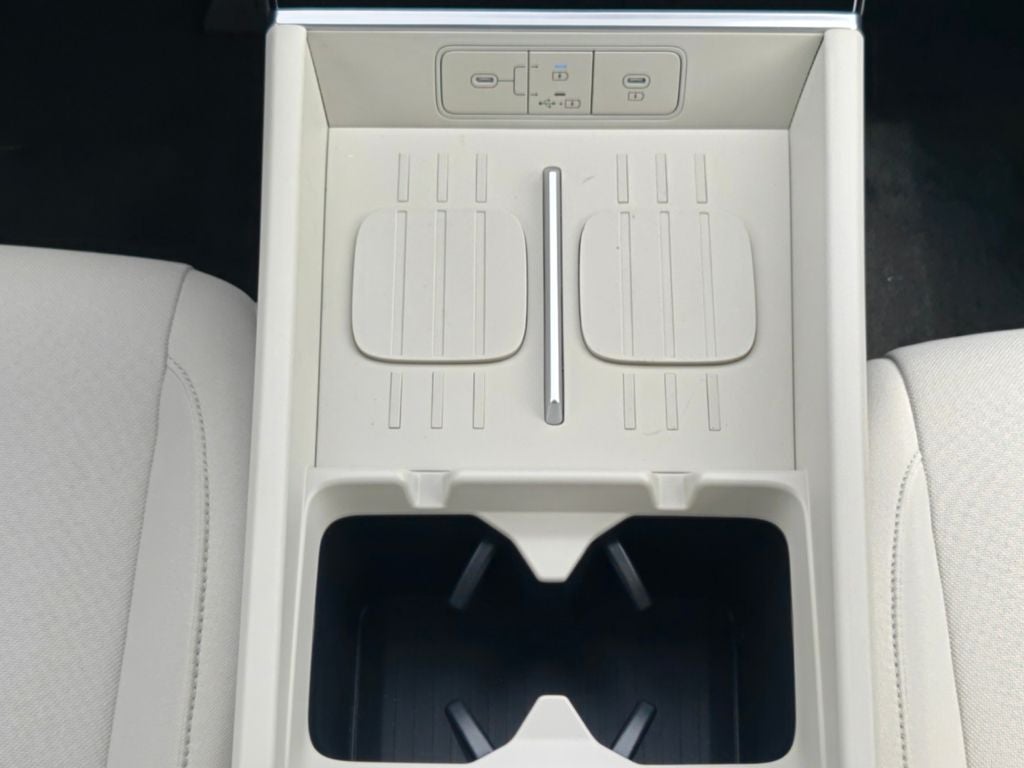 2027 Hyundai SANTA FE SE AWD