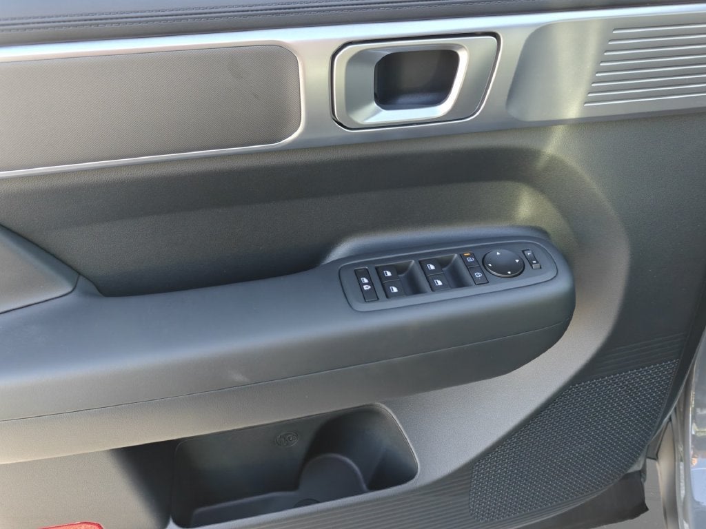 2027 Hyundai SANTA FE SE AWD