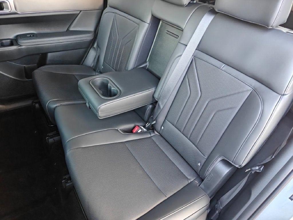 2027 Hyundai SANTA FE SEL FWD