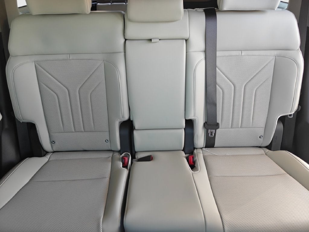 2027 Hyundai SANTA FE HYBRID SEL