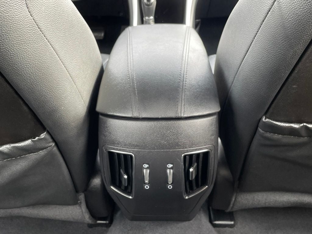 2011 Hyundai SONATA Limited