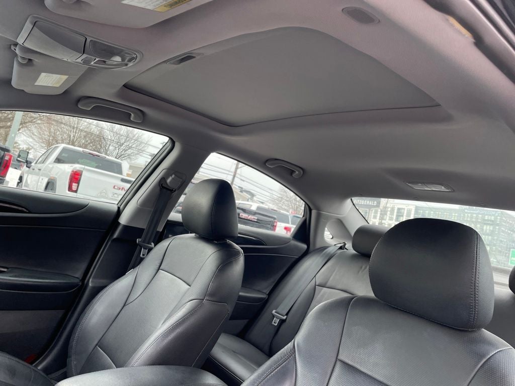 2011 Hyundai SONATA Limited