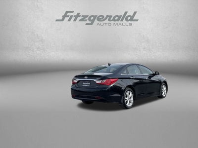 2011 Hyundai SONATA Limited