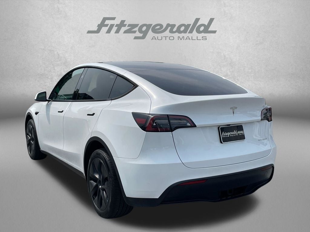 2024 Tesla Model Y Long Range