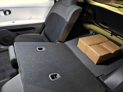 2026 Hyundai IONIQ 5 SE