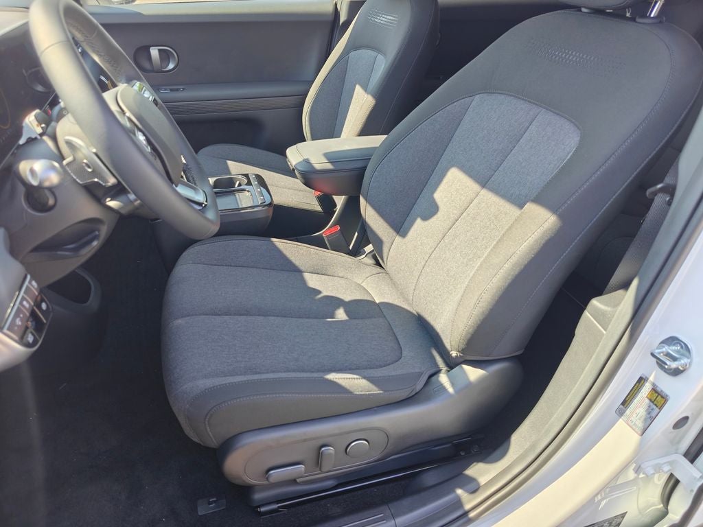 2026 Hyundai IONIQ 5 SE Standard Range