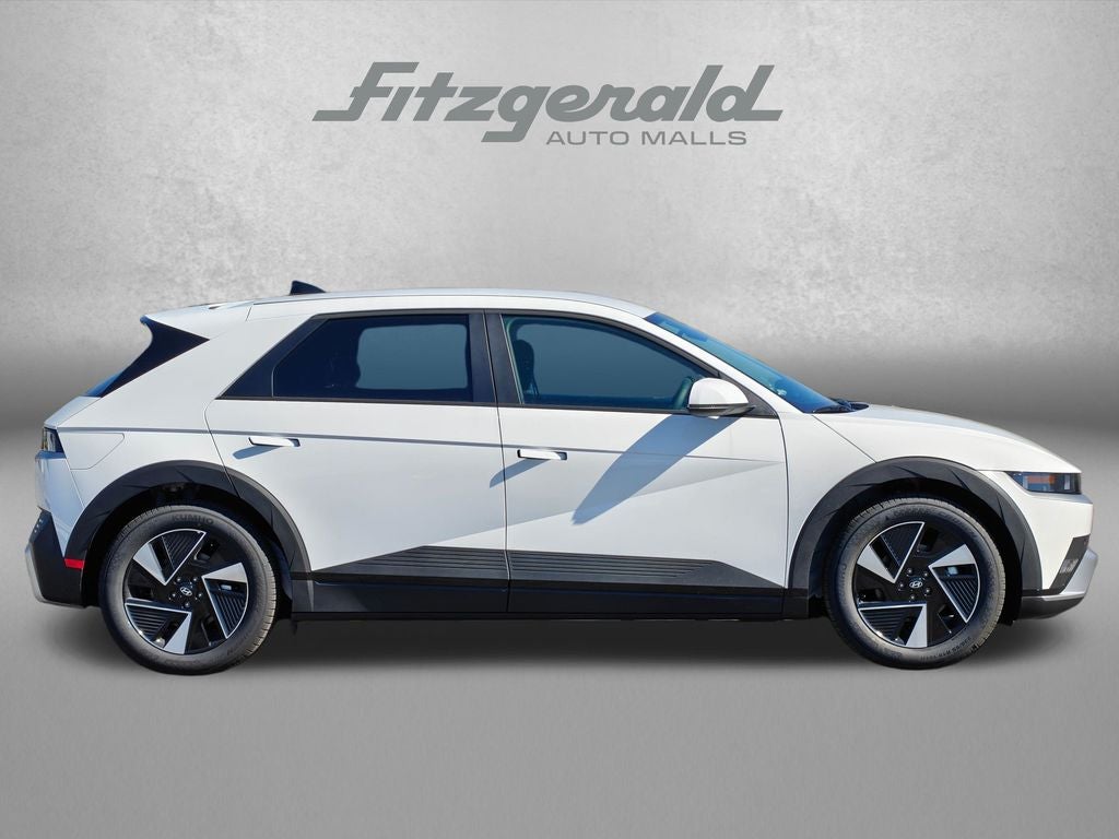2026 Hyundai IONIQ 5 SE Standard Range