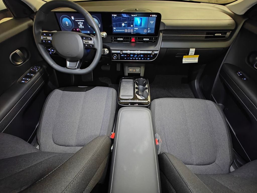 2025 Hyundai IONIQ 5 SE