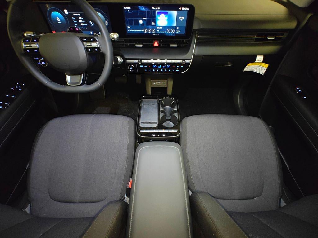 2025 Hyundai IONIQ 5 SE