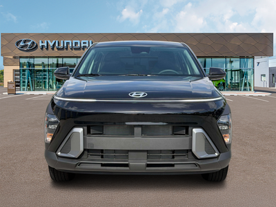 2027 Hyundai KONA SE FWD