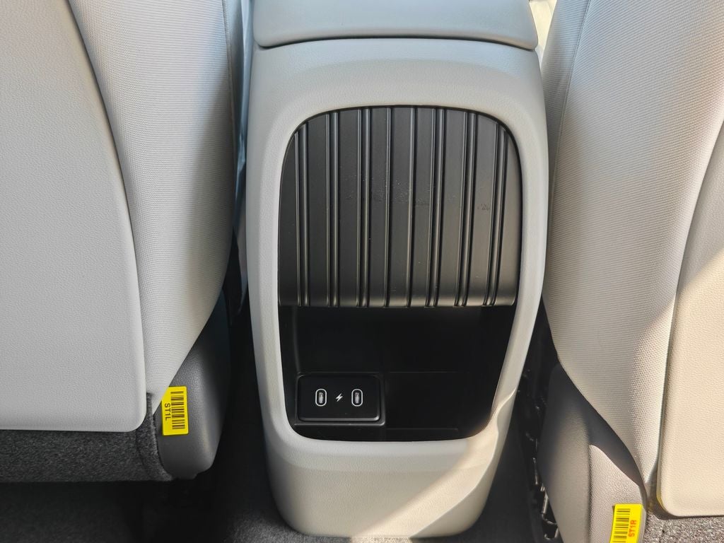 2026 Hyundai KONA SE AWD