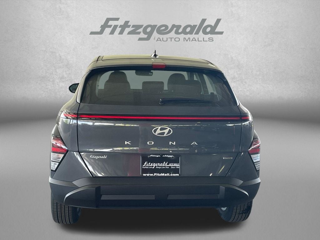 2026 Hyundai KONA SE