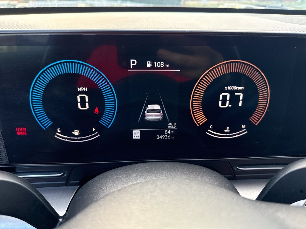 2025 Hyundai KONA SEL