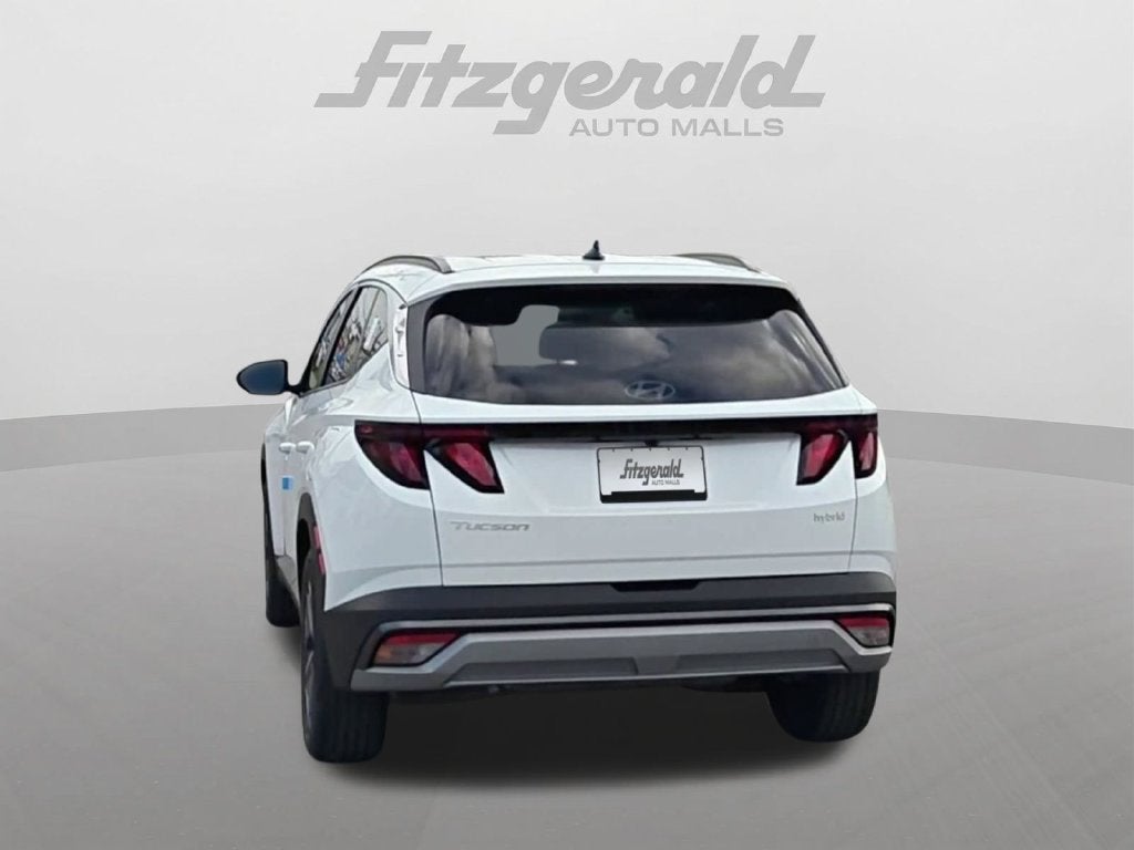 2026 Hyundai TUCSON HYBRID SEL FWD