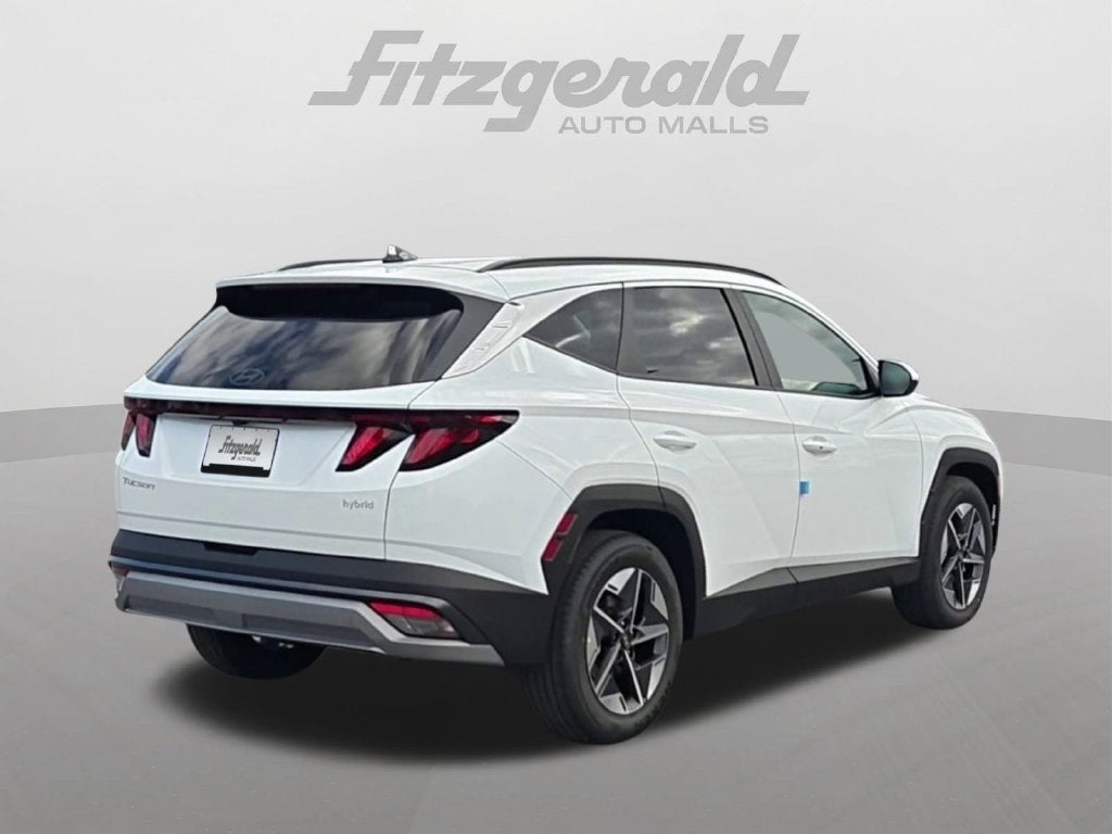 2026 Hyundai TUCSON HYBRID SEL FWD