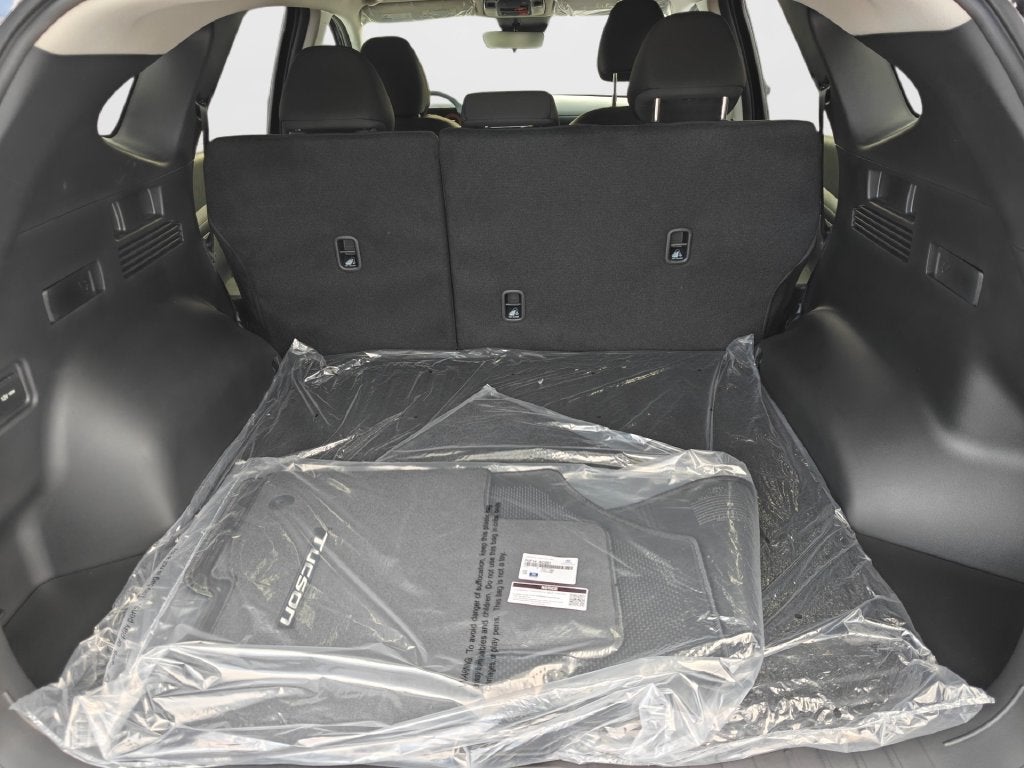 2026 Hyundai TUCSON HYBRID SEL FWD