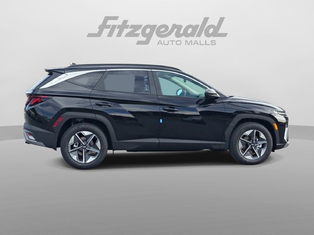 2026 Hyundai TUCSON HYBRID SEL FWD