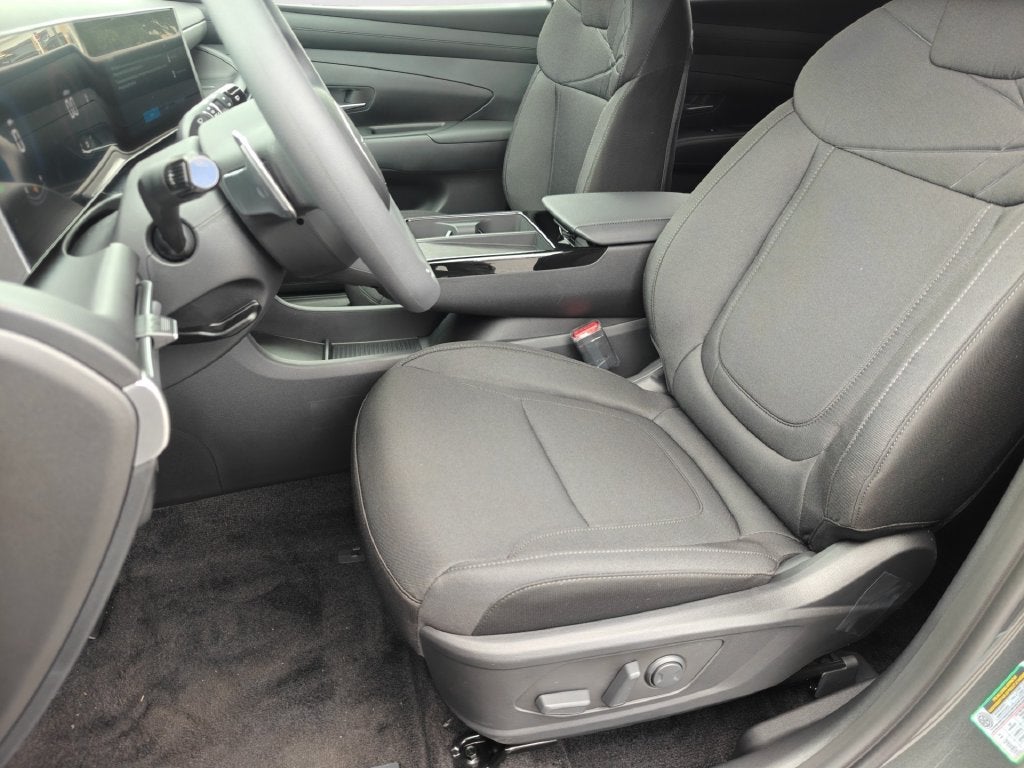 2026 Hyundai TUCSON HYBRID SEL FWD