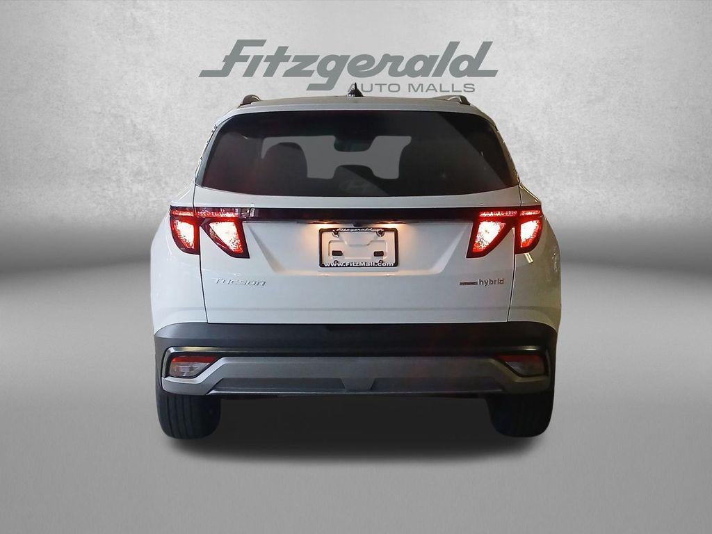 2026 Hyundai TUCSON HYBRID SEL AWD