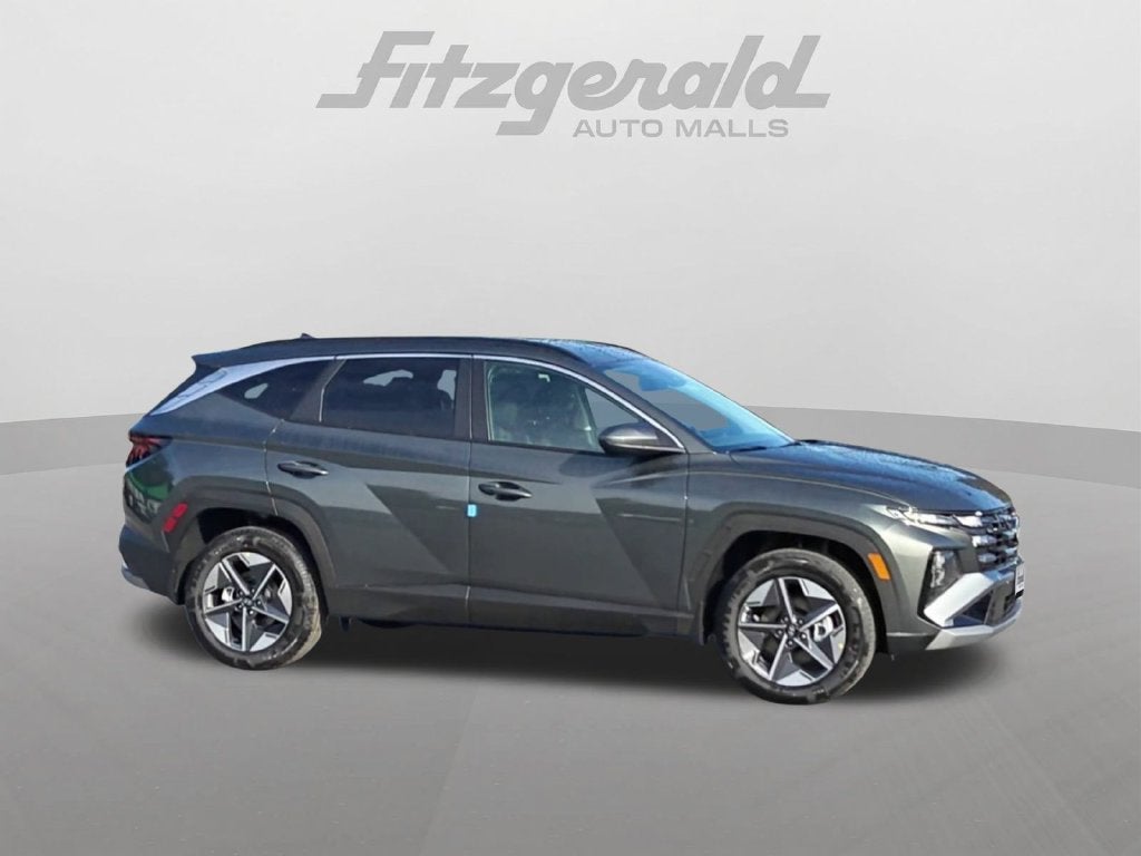 2026 Hyundai TUCSON HYBRID SEL AWD