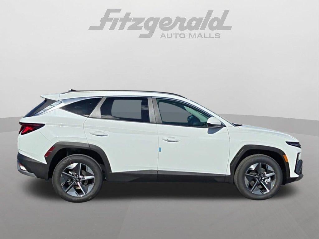 2026 Hyundai TUCSON HYBRID SEL AWD
